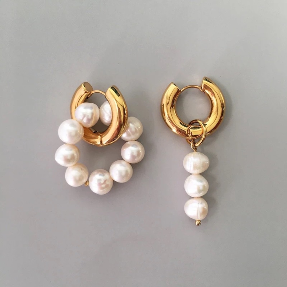 Pearl Dangling Earrings